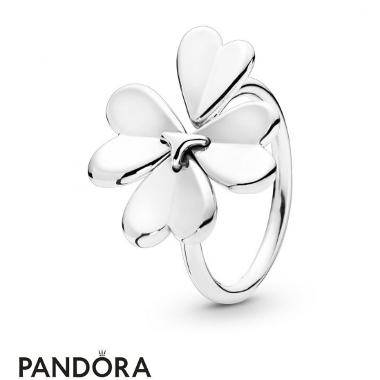 Women's Pandora Silver Moving Clover Ring Jewelry